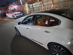 كيا كادينزا